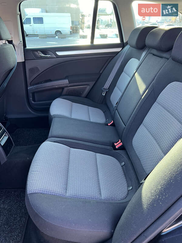 Универсал Skoda Superb 2011 в Житомире
