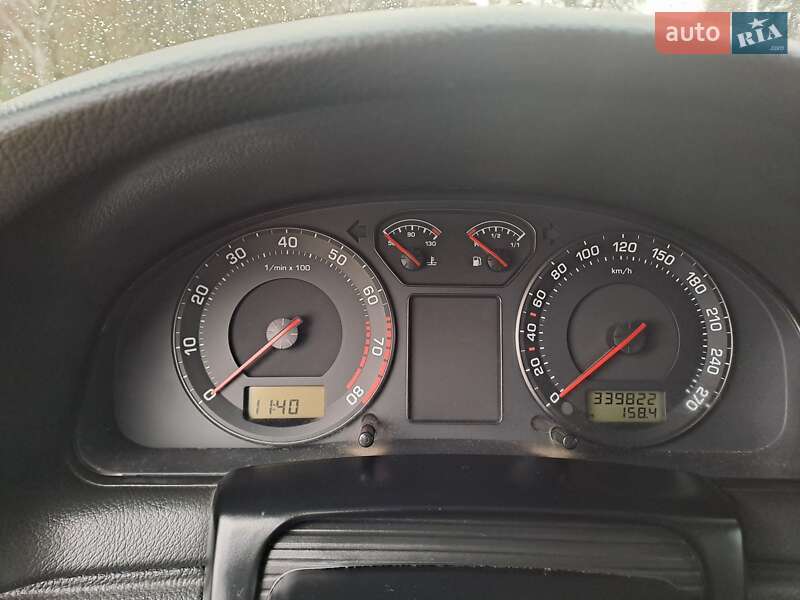 Лифтбек Skoda Superb 2003 в Сумах