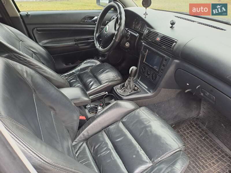 Лифтбек Skoda Superb 2003 в Сумах