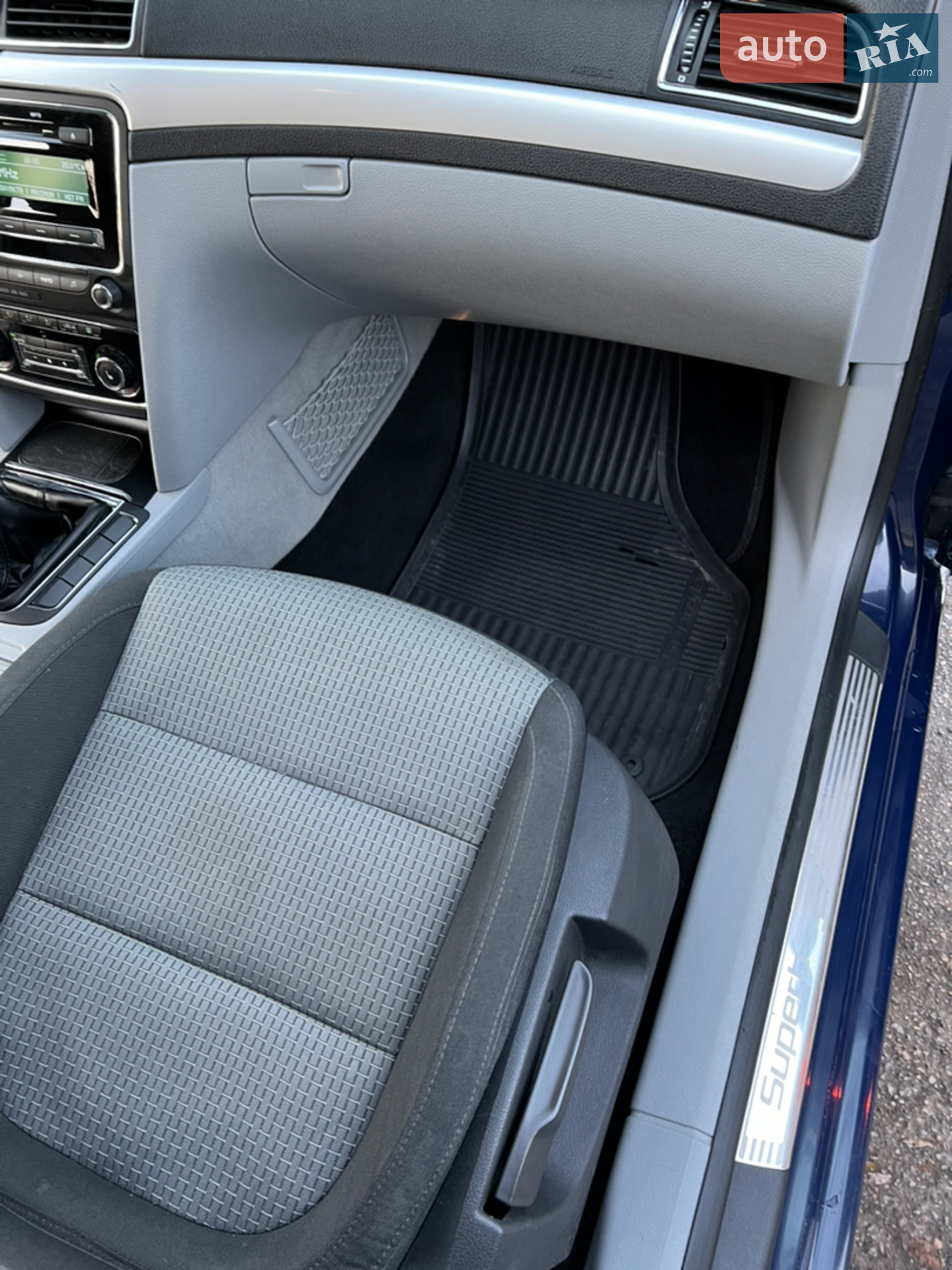 2011 Skoda Superb - мініатюра 19