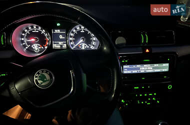 Универсал Skoda Superb 2011 в 