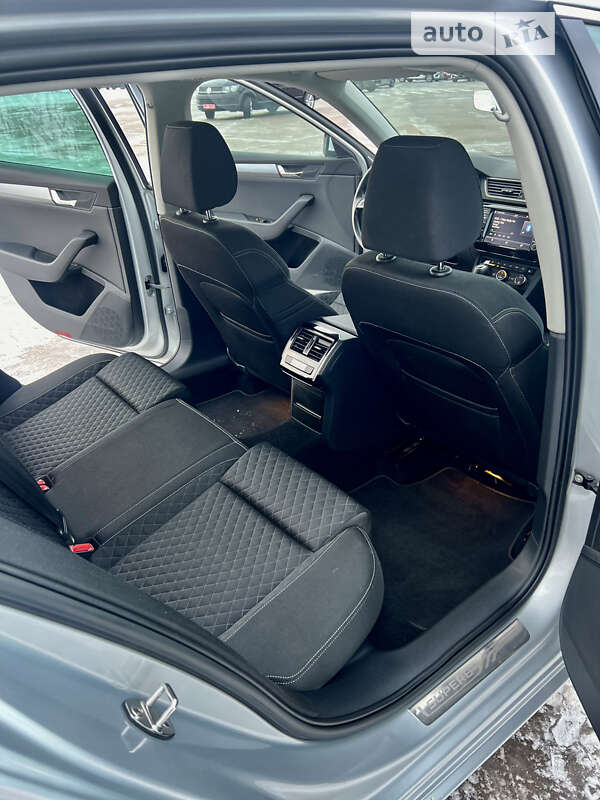 Универсал Skoda Superb 2017 в Житомире