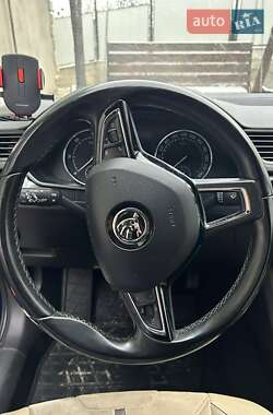 Ліфтбек Skoda Superb 2017 в Снятині