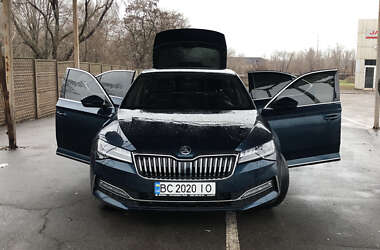 Лифтбек Skoda Superb 2020 в Кривом Роге