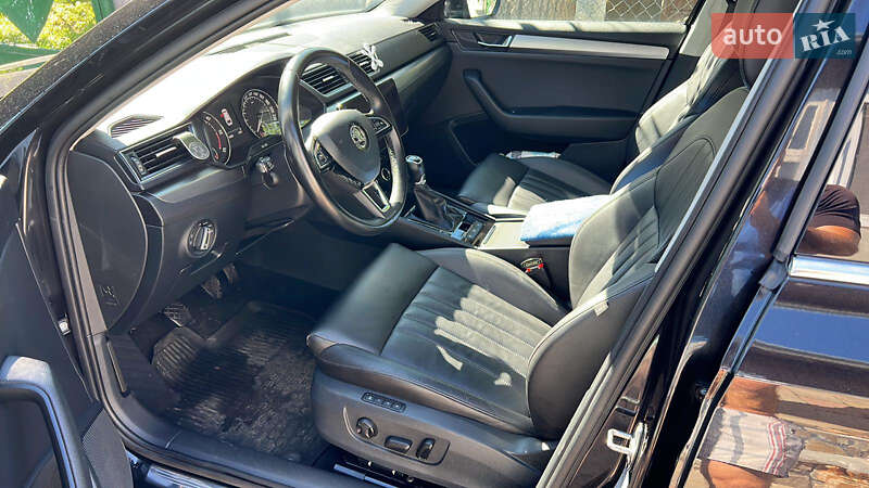 Універсал Skoda Superb 2018 в Львові