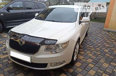 Лифтбек Skoda Superb 2012 в Шептицькому