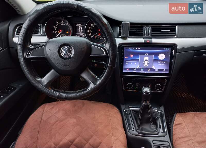 Лифтбек Skoda Superb 2013 в Ужгороде