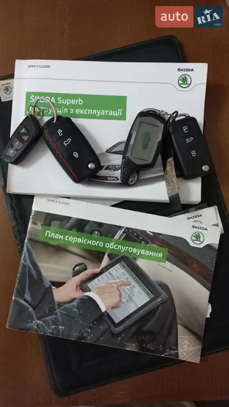 Лифтбек Skoda Superb 2013 в Ужгороде документ