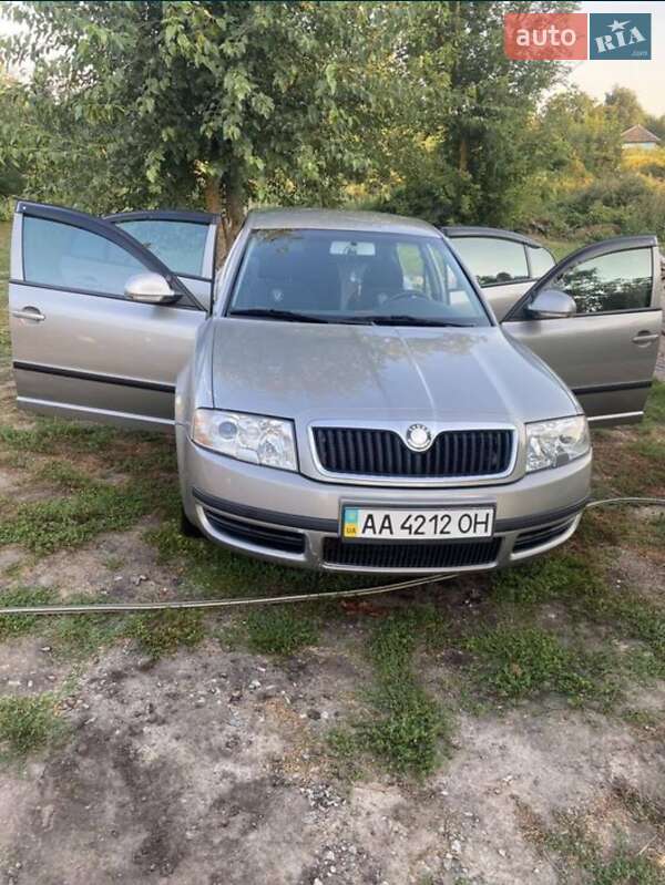 Skoda Superb 2007