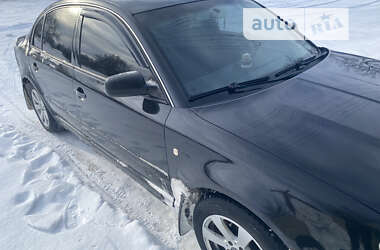 Ліфтбек Skoda Superb 2004 в Лебедині