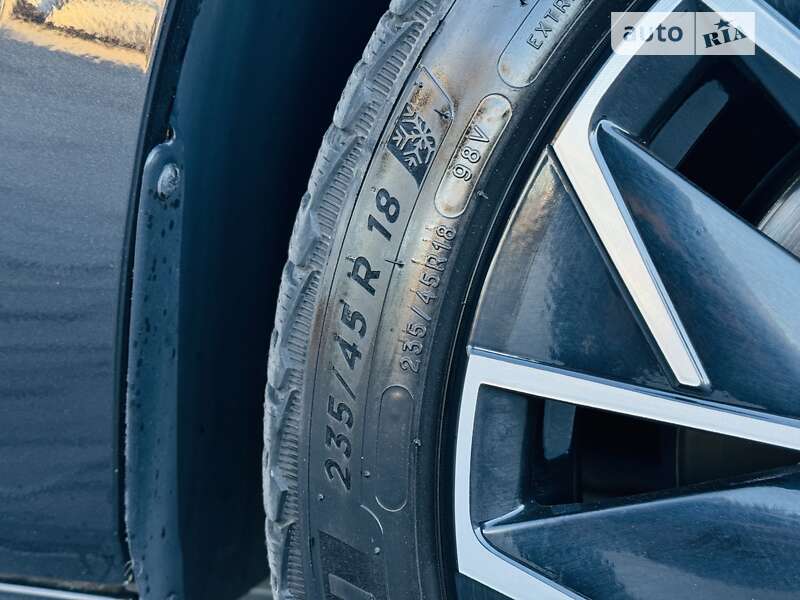Лифтбек Skoda Superb 2021 в Мукачево