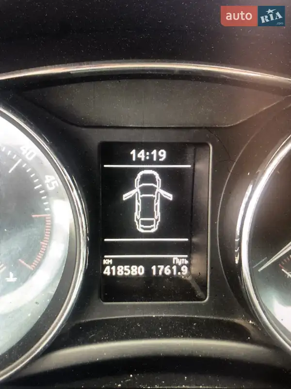 Skoda Superb 2014 VIN TMBCE73T1F9032585 фото оголошення 10 з 40