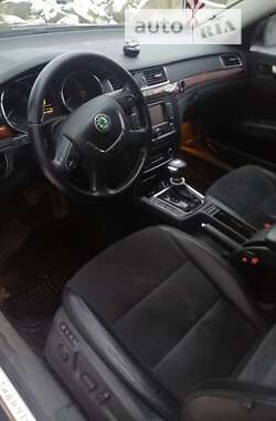 Универсал Skoda Superb 2010 в Сарнах