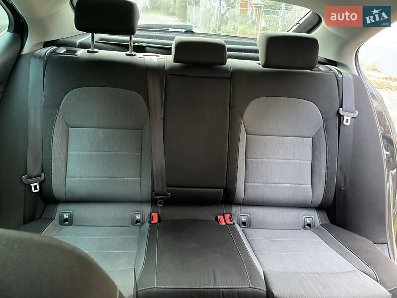 Лифтбек Skoda Superb 2016 в Иршаве