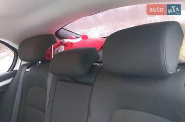 Лифтбек Skoda Superb 2013 в 