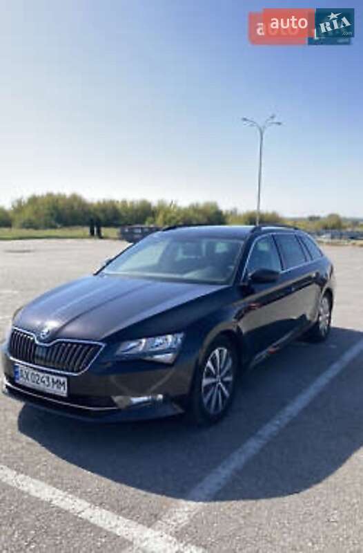 Универсал Skoda Superb 2018 в Харькове