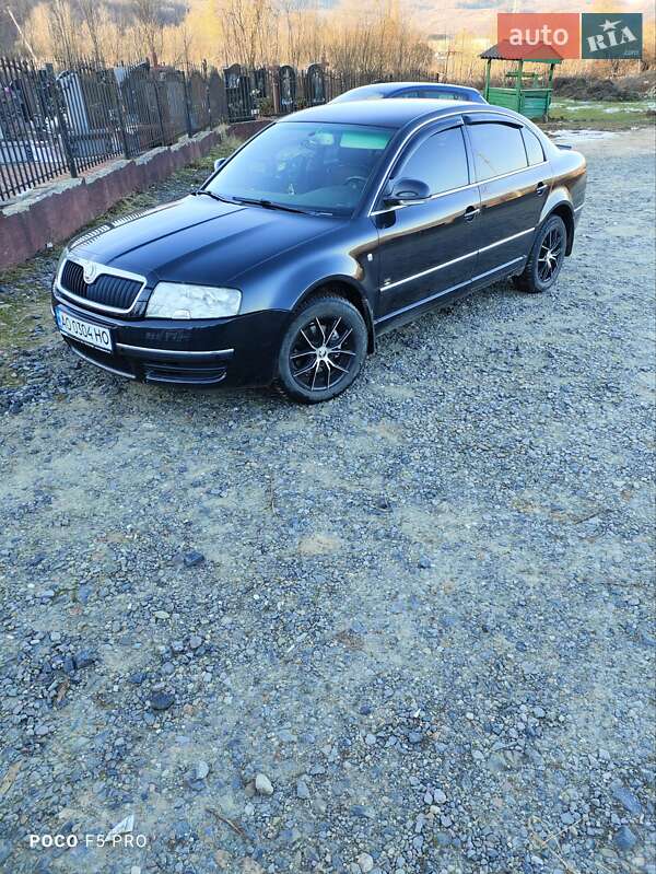 Skoda Superb 2006