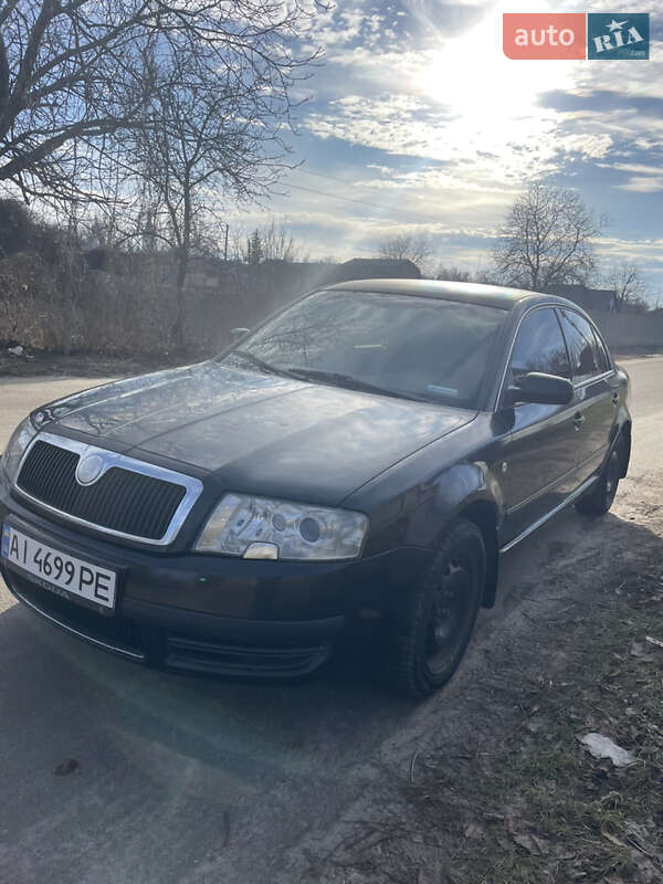 Лифтбек Skoda Superb 2005 в Переяславе