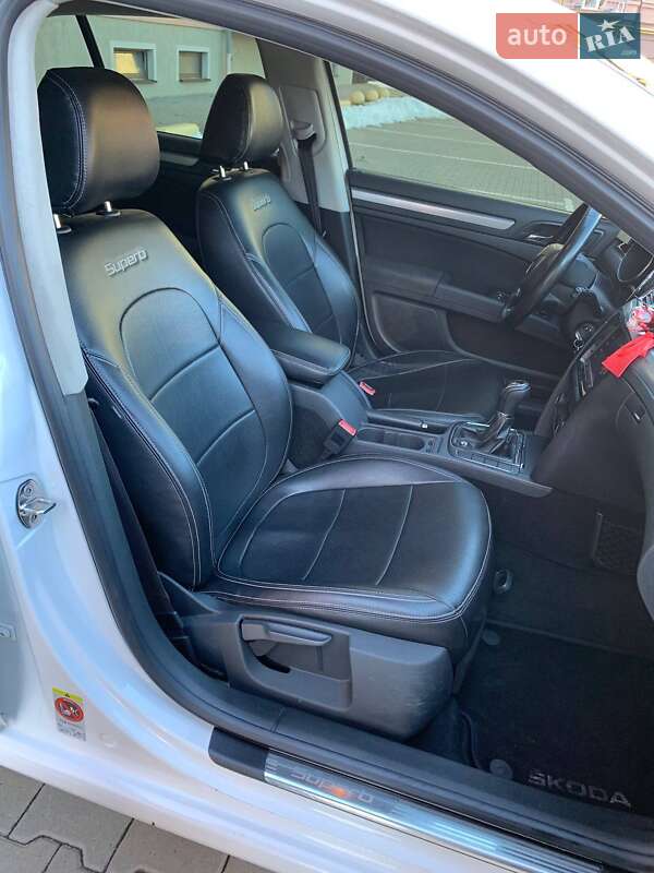 Лифтбек Skoda Superb 2008 в Ужгороде