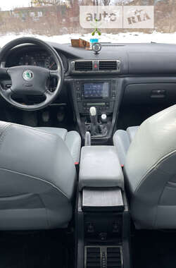 Лифтбек Skoda Superb 2007 в Хотине