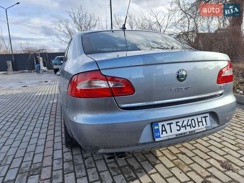 Лифтбек Skoda Superb 2008 в Ивано-Франковске