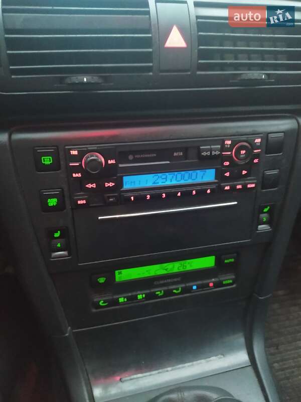 Лифтбек Skoda Superb 2003 в Мостиске