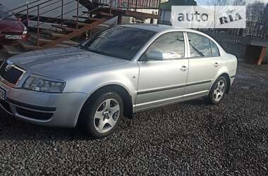 Лифтбек Skoda Superb 2004 в Червонограде