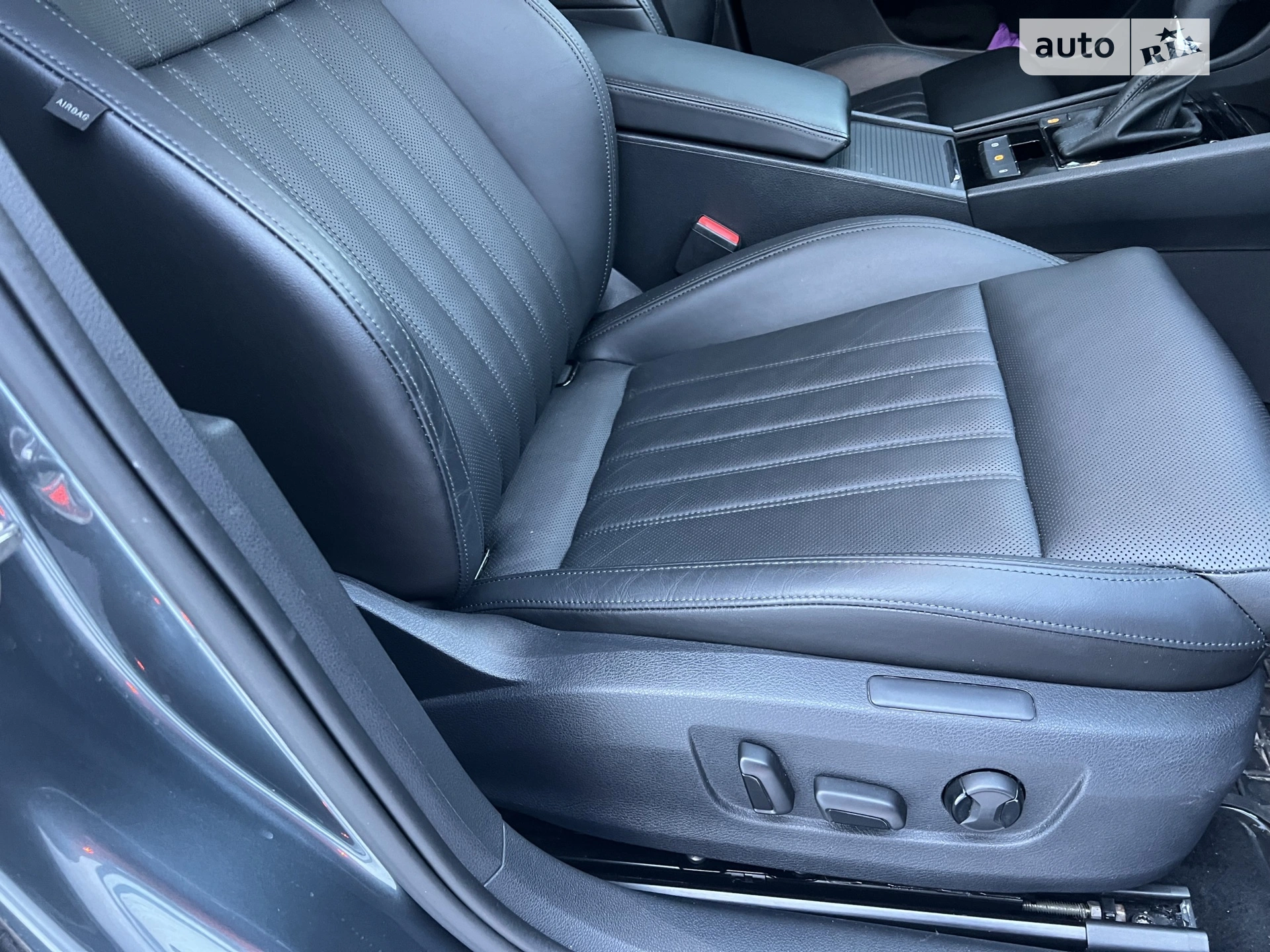 2018 Skoda Superb - мініатюра 2