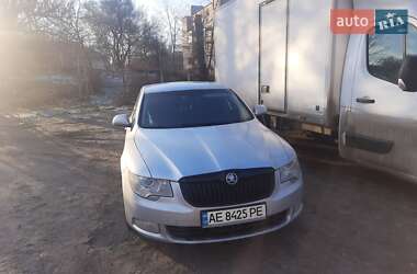 Лифтбек Skoda Superb 2011 в Кривом Роге