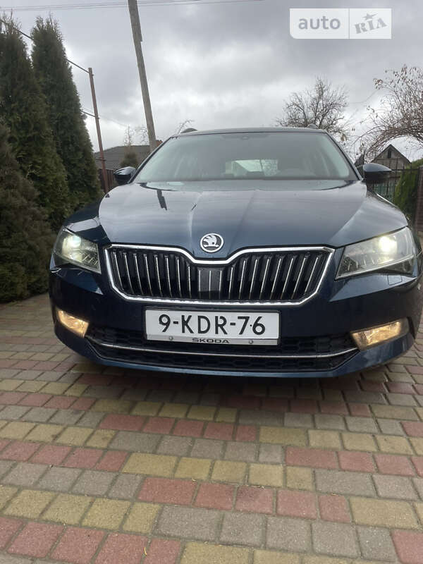 Skoda Superb 2016