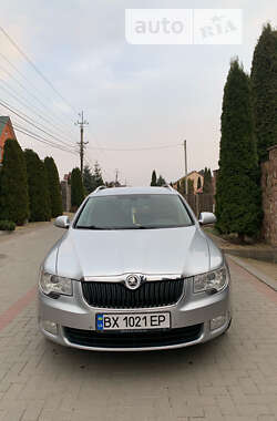 Універсал Skoda Superb 2012 в Хмельницькому