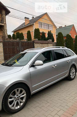 Універсал Skoda Superb 2012 в Хмельницькому