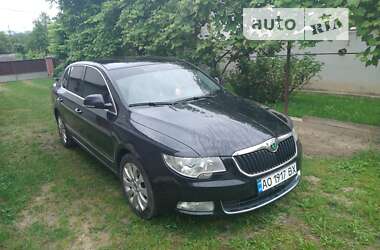 Лифтбек Skoda Superb 2010 в Ужгороде