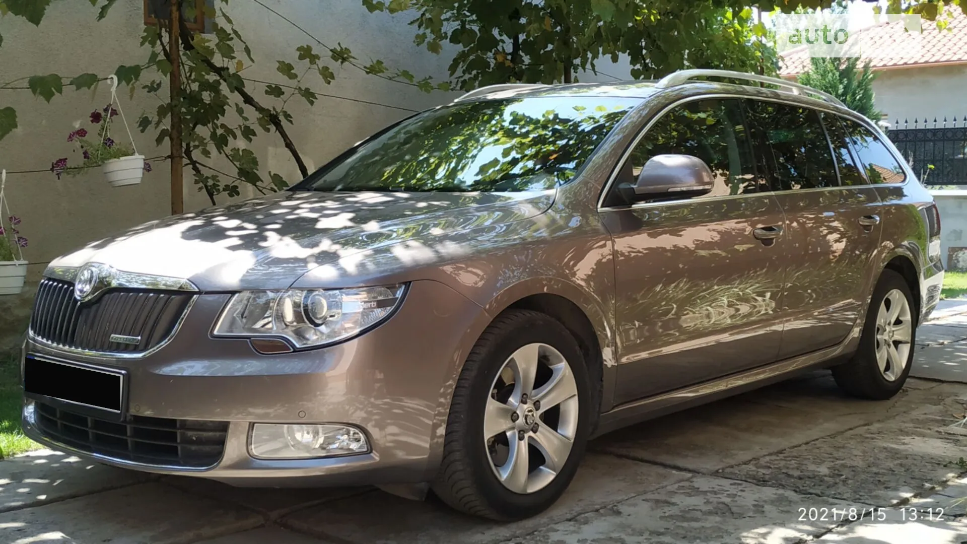 2010 Skoda Superb - мініатюра 5