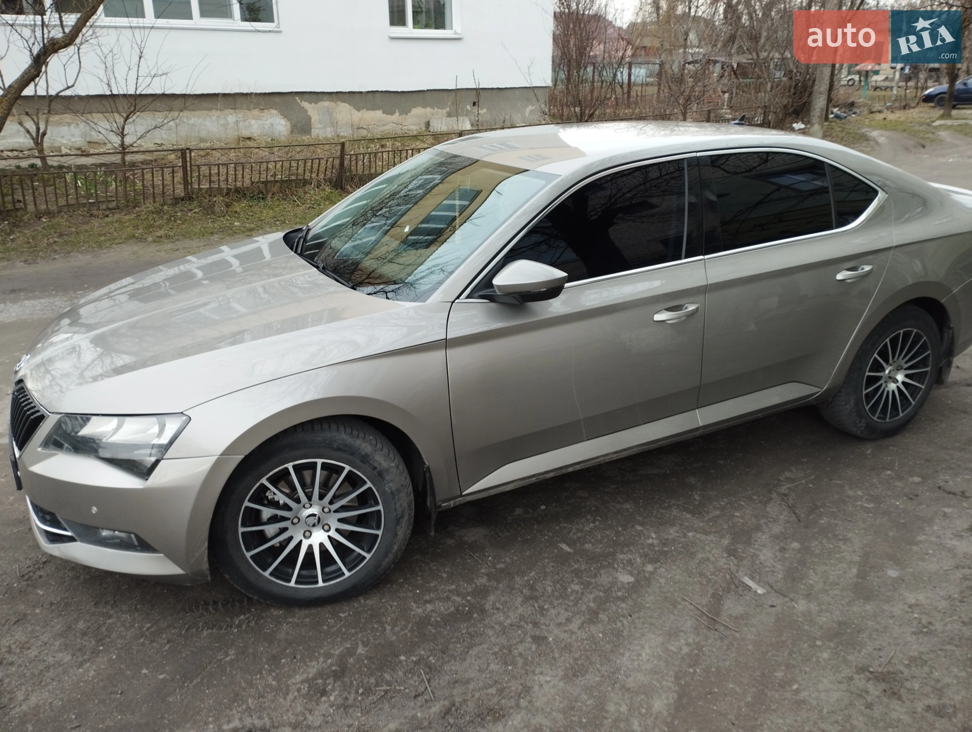 2016 Skoda Superb - мініатюра 31
