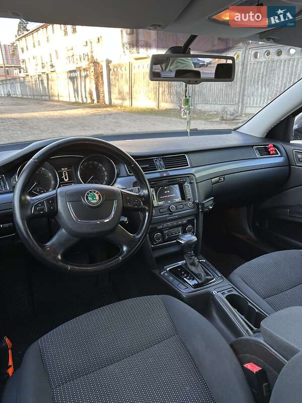 Универсал Skoda Superb 2010 в Киеве