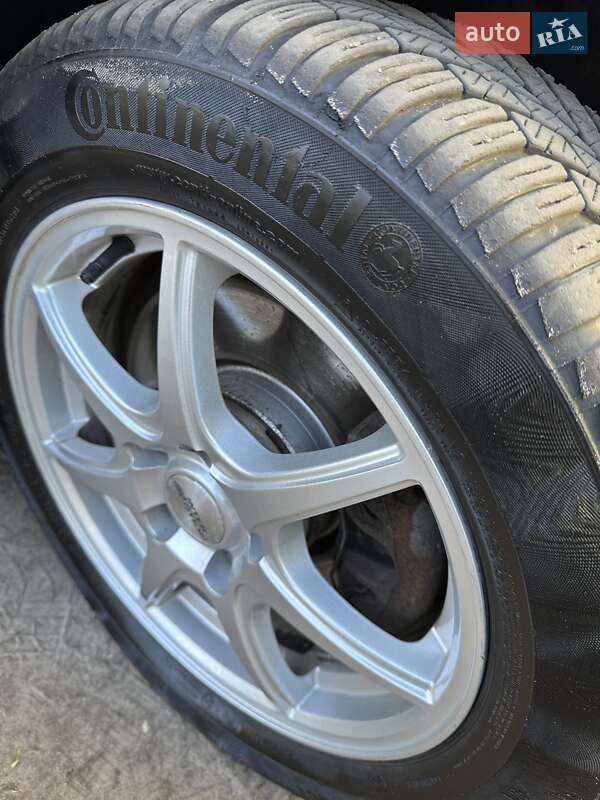 Универсал Skoda Superb 2010 в Киеве