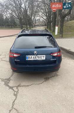 Універсал Skoda Superb 2017 в Кропивницькому