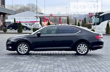 Ліфтбек Skoda Superb 2016 в Чернівцях