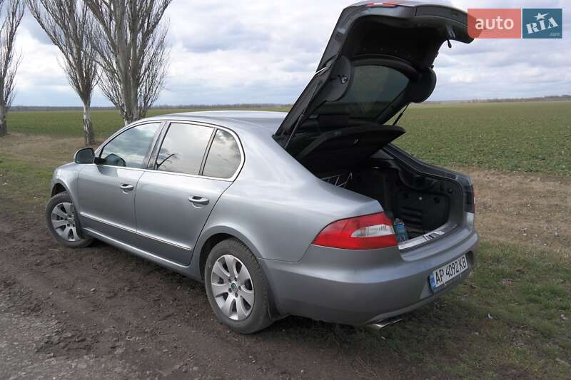 Ліфтбек Skoda Superb 2012 в Запоріжжі