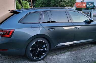 Универсал Skoda Superb 2019 в Ужгороде