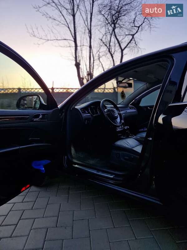 Лифтбек Skoda Superb 2009 в Сторожинце