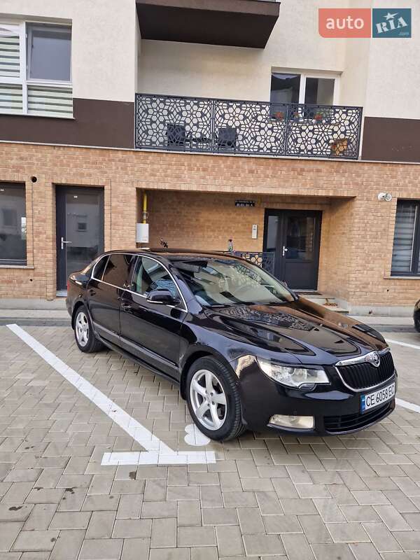 Лифтбек Skoda Superb 2009 в Сторожинце