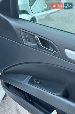Универсал Skoda Superb 2014 в 