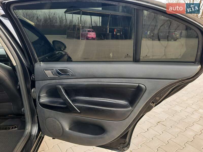 Лифтбек Skoda Superb 2006 в Черновцах