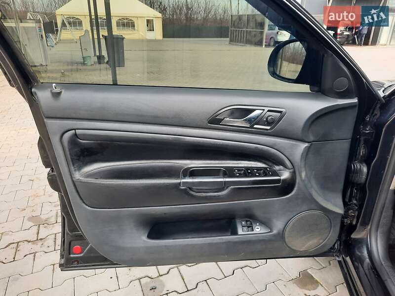 Лифтбек Skoda Superb 2006 в Черновцах