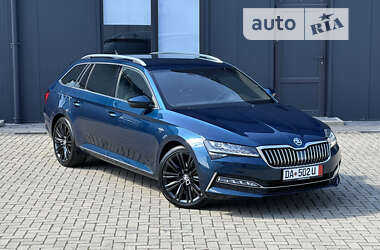 Універсал Skoda Superb 2020 в Мукачевому