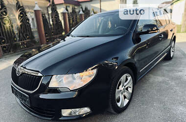 Ліфтбек Skoda Superb 2012 в Тячеві