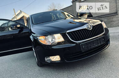 Ліфтбек Skoda Superb 2012 в Тячеві