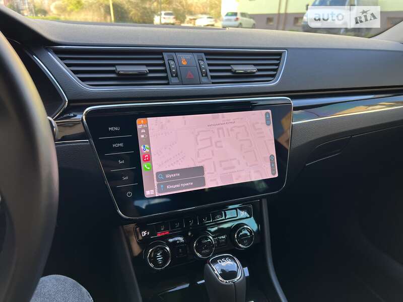 Лифтбек Skoda Superb 2020 в Ужгороде